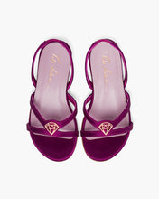 Load image into Gallery viewer, Adesa Sandal Satin - Plum
