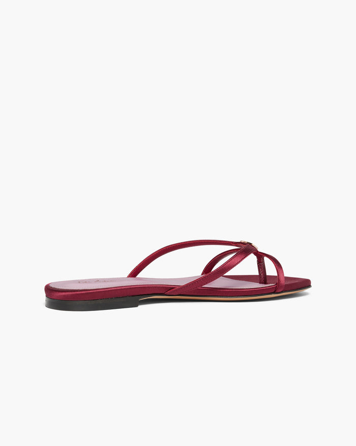 Adesa 05 Flat Satin - Bordeaux