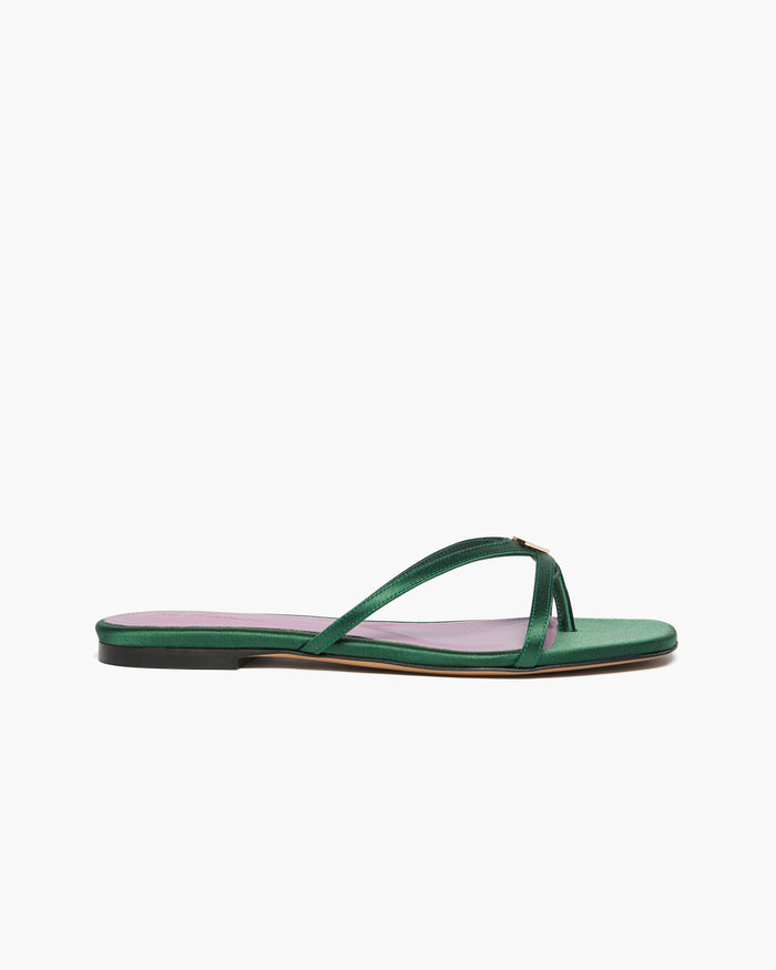 Adesa 05 Flat Satin - Emerald