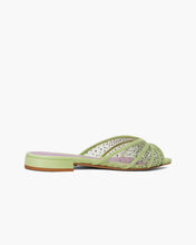 Load image into Gallery viewer, BRIA 10 FLAT SUEDE STRASS - MINT
