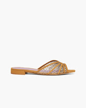 Load image into Gallery viewer, BRIA 10 FLAT SUEDE STRASS - TAN
