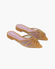 Load image into Gallery viewer, BRIA 10 FLAT SUEDE STRASS - TAN
