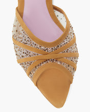 Load image into Gallery viewer, BRIA 10 FLAT SUEDE STRASS - TAN

