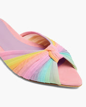Load image into Gallery viewer, Onigèlè 10 Flat - Pastel Rainbow
