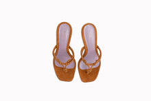 Load image into Gallery viewer, Arewa Tan Slipper
